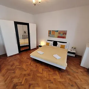 Apartment Anastasia Bratianu 24 A Self Check From 2 Pm, Bucharest